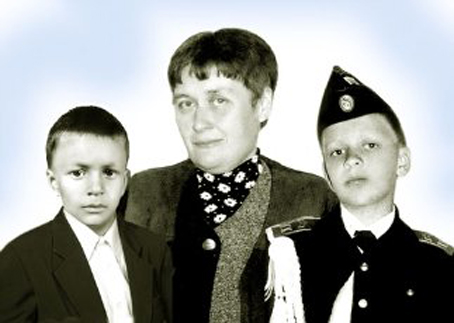 Арчиновы Индира(1959), Николай(1991) и Ахсарбек(1997)